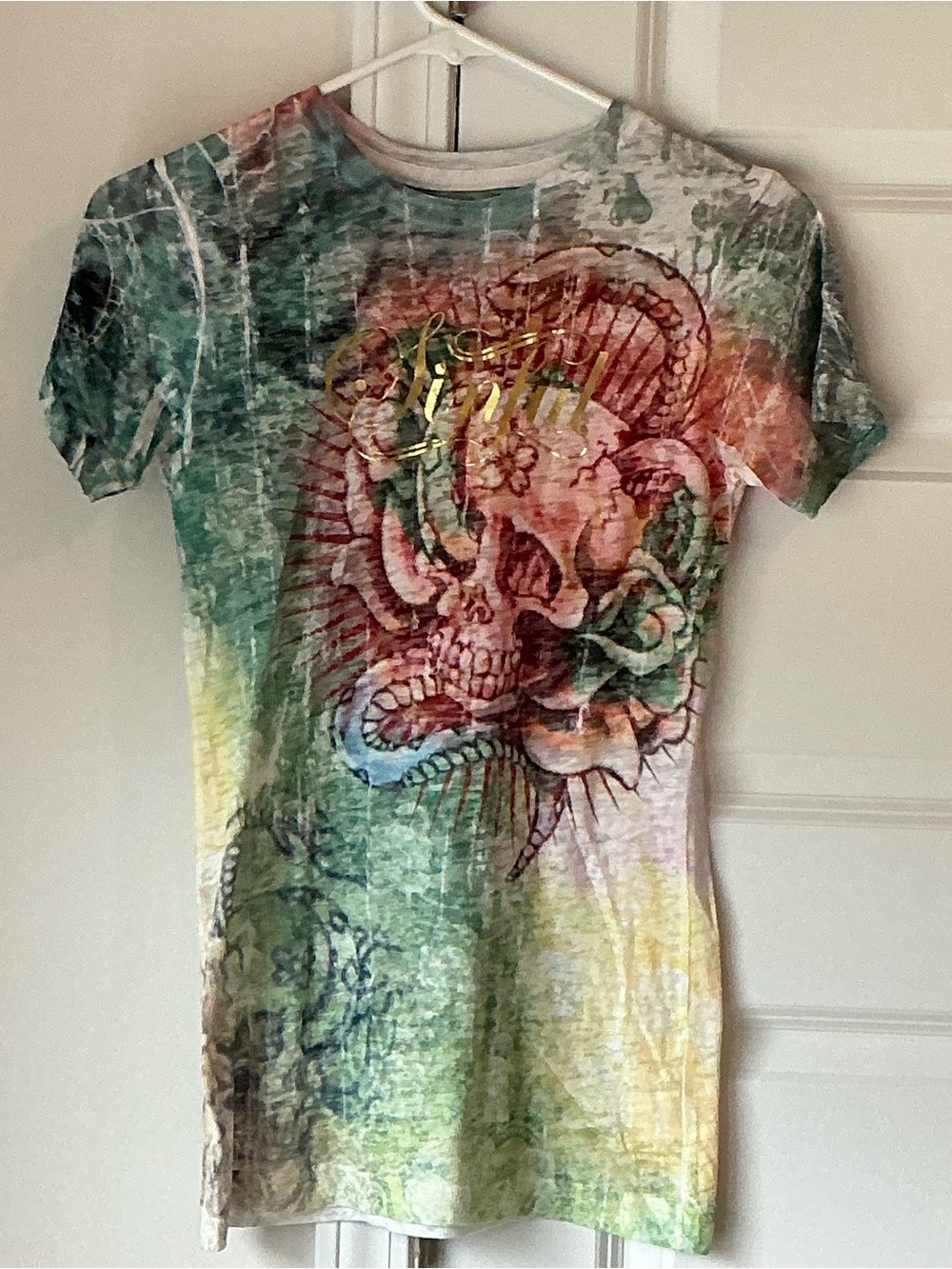 Sinful Multicolor Burn outs Graphic Skull Short Sleeve Tee - Green, Pink, Yellow